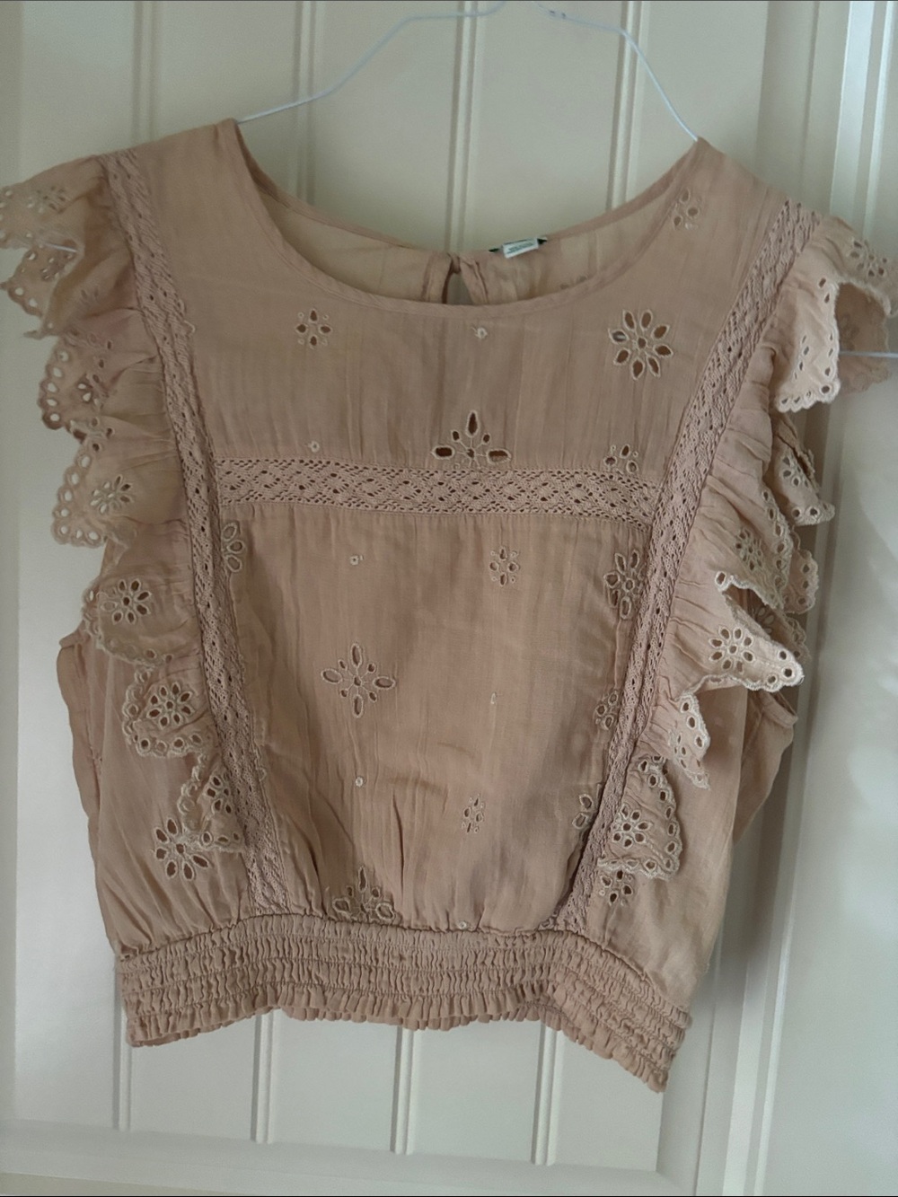 Aerie American Eagle  Women's Blush Eyelet Ruffle Top Sz XS